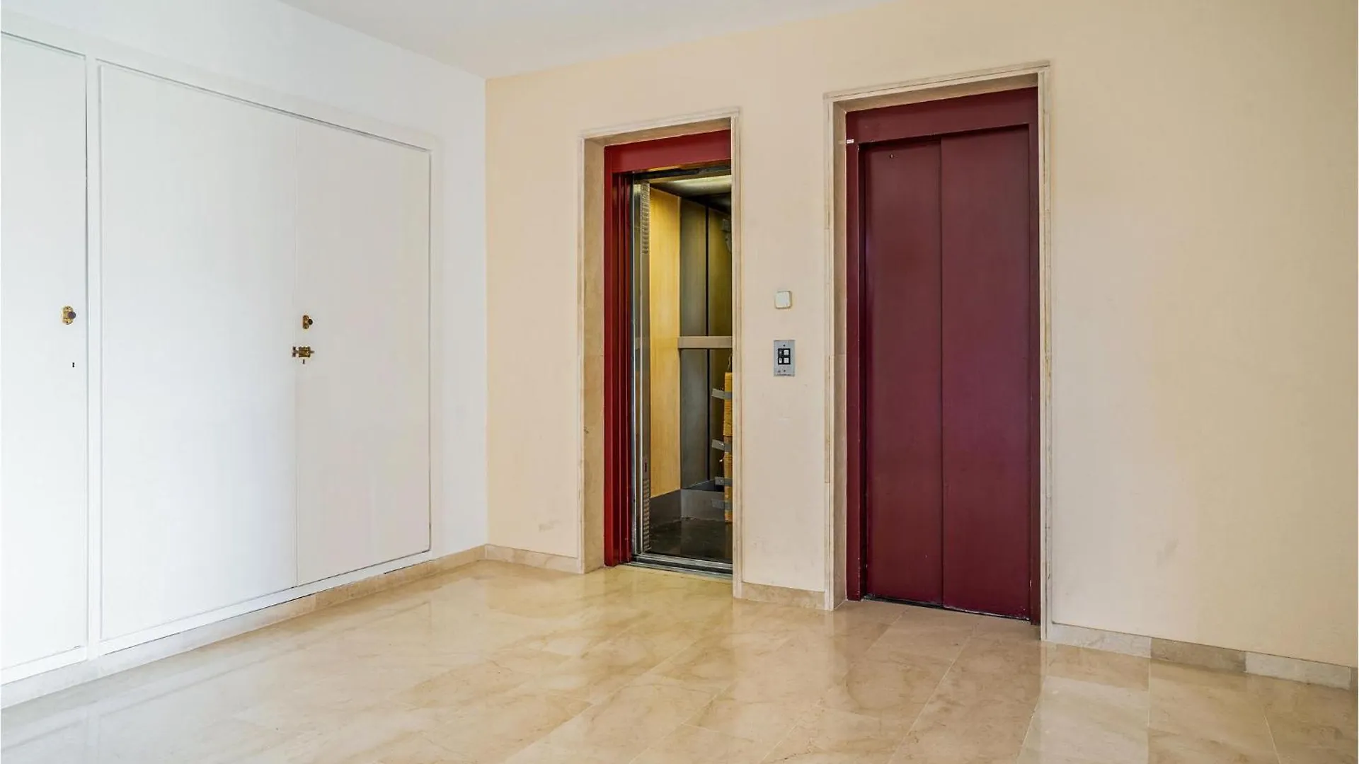 Nice Apartment In Estepona With Kitchen Spain